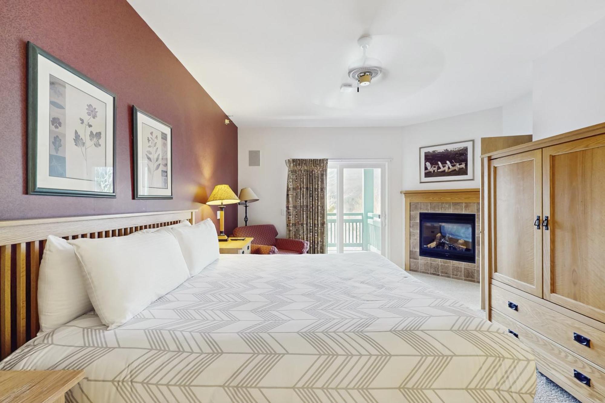 Kestrels Villa Jeffersonville Room photo